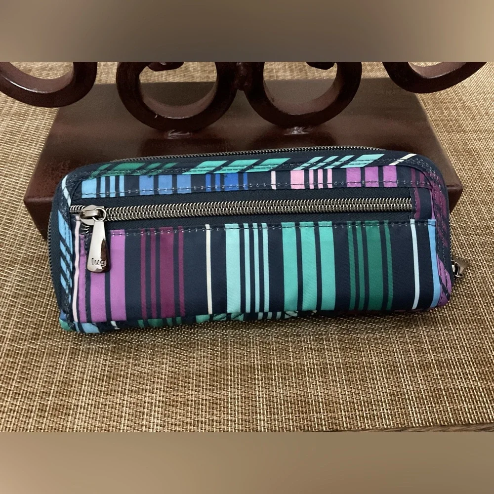 Lug Tendu RFID Wallet. Love Stripe Multi. NWOT - Picture 3 of 9